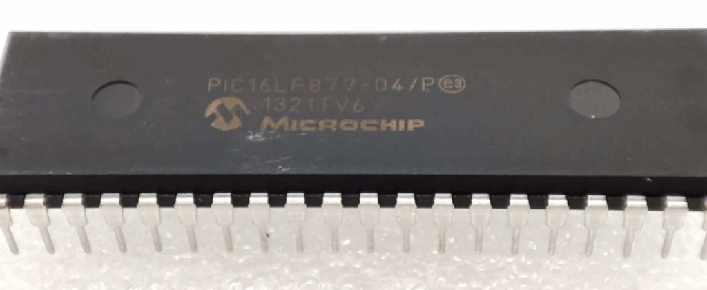 Kopyalama kilitli Microchip mikroişlemci PIC16LF877 Program hizmetimiz, istemcileri gereksiz risklere maruz bırakmadan ürün yazılımı kurtarma ve çoğaltma işleminin tüm yaşam döngüsünü kapsar:
Güvenli mikroçip MCU PIC16LF877 varyantının ve bellek düzeninin (flash, EEPROM, yapılandırma sözcükleri) belirlenmesi.
İkili/onaltılık program arşivlerinin tahribatsız çıkarılması ve güvenli bir şekilde işlenmesi.
Bozuk veya kısmi program dosyalarının kullanılabilir program veya dosya formatlarına geri yüklenmesi.
Şifrelenmiş Microchip mikrodenetleyici PIC16LF877'de meşru yedekleme, üretim veya geçiş ihtiyaçları için ürün yazılımının klonlanması/çoğaltılması.
Şifreleme veya koruyucu önlemler mevcut olduğunda kod çözme/şifre çözme hizmetleri.
Yeniden dağıtım için temizlenmiş, belgelenmiş bir kaynak kodu haritasının (mümkün olan durumlarda) ve doğrulanmış program görüntülerinin oluşturulması.