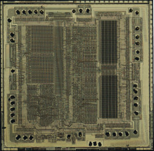 Break PIC18F4331 Microprocessor Eeprom Memory