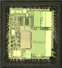 PIC18F4523 Microcontroller Embedded Memory Breaking