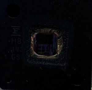 la protezione della memoria flash del microcontrollore TEXAS INSTRUMENT DSP TMS320F28063 può aiutare gli ingegneri a recuperare il codice sorgente crittografato del microprocessore bloccato TMS320F28063 dalla memoria flash protetta, copiare il firmware incorporato nel formato di file binario o dati essimali sul nuovo MCU TMS320F28063;