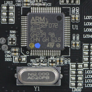 Il reverse engineering della CPU del microprocessore STM32F072RB inizia dal delayer della struttura del microcontrollore uno per uno nell'ordine inverso della produzione MCU, che è anche chiamato cracking MCU STM32F072RB, infine lo scopo di questa esecuzione è quello di avere il file exical incorporato estratto dalla memoria flash del microprocessore STM32F072RB;