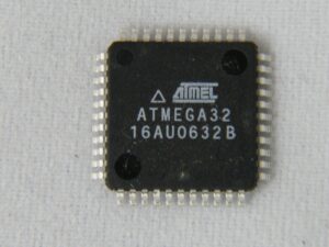 protegido ATmega32 MCU eeprom recuperação começa a partir de crack atmega32 microcontrolador de segurança fusível bit e, em seguida, extrair o código-fonte do atmega32 mcu flash e memória eeprom