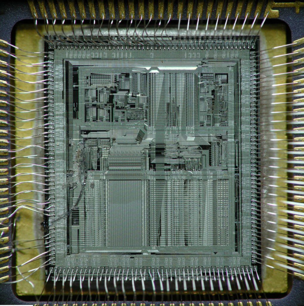 R8C R5F21324CNSP Microcontroller Flash Program Recovery will help engineer to restore embedded firmware inside flash memory of R5F21324CNSP, fuse bit of microprocessor R5F21324CNSP can be cracked