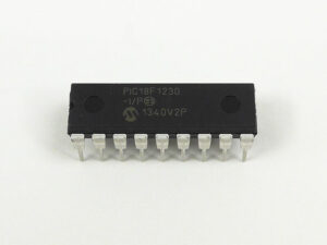 descriptografar a memória flash do microcontrolador PIC18F1230 bloqueado e extrair o código incorporado da memória flash mcu pic18f1230, o arquivo binário do microprocessador pic18f1230 será lido diretamente